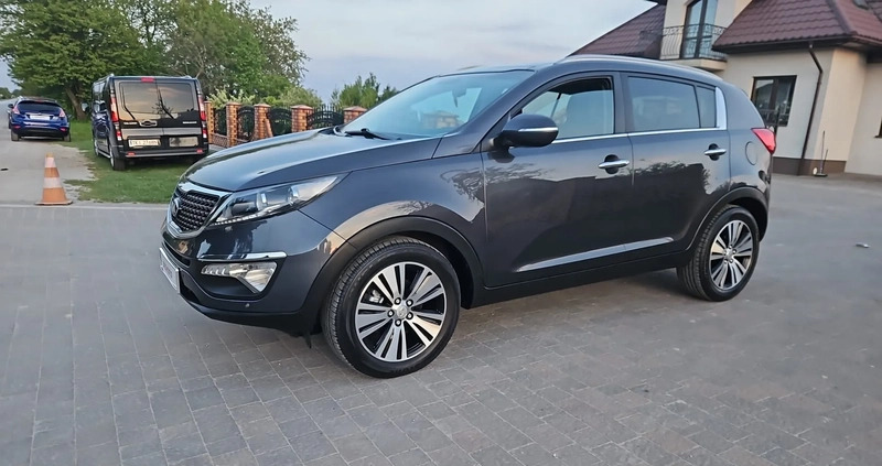 Kia Sportage cena 51900 przebieg: 205000, rok produkcji 2016 z Dobra małe 254